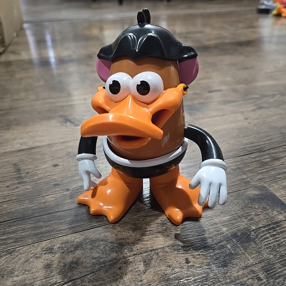 Looney Tunes daffy duck mr potato head toy